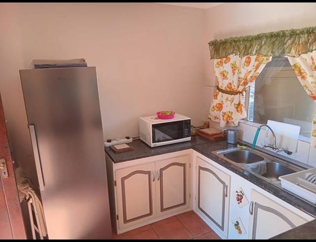 3 BEDROOM HOUSE FOR SALE IN ROOIHUISKRAAL